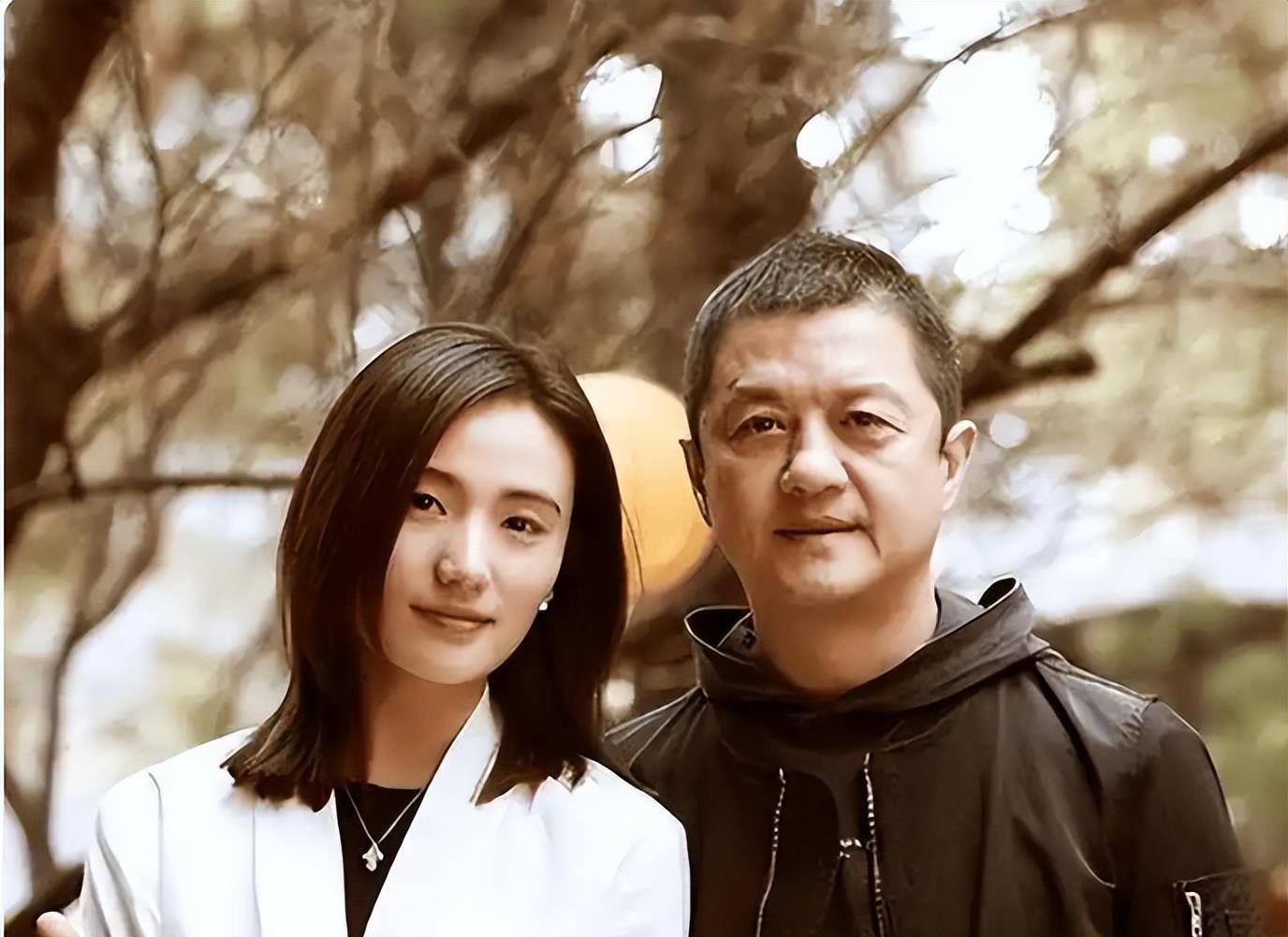 3岁夏夏哄妈妈开心新家一地玩具显拥挤开元棋牌试玩海哈金喜离婚后晒女儿！(图25)